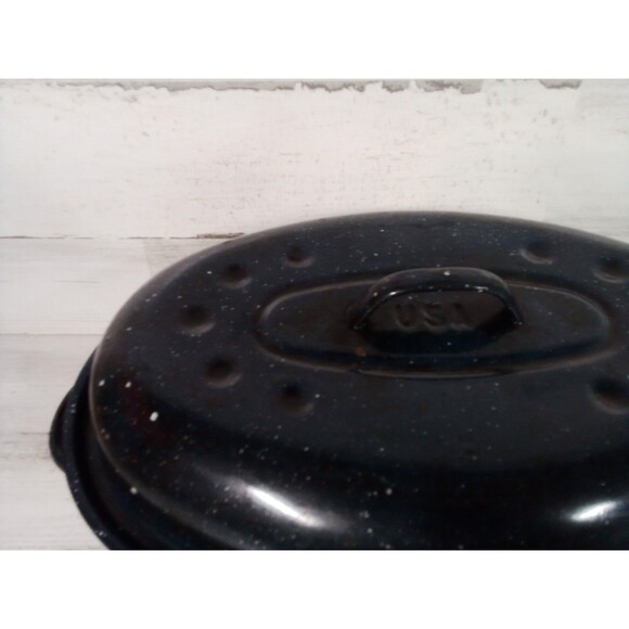 Medium Blue Roaster Pan / Great For All Occasions / Some Wear - Picture 13 of 16